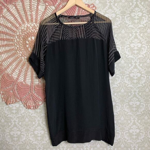 5/$30 Anthropologie || Gypsy 05 Sheer Shoulder Tunic - Picture 1 of 4